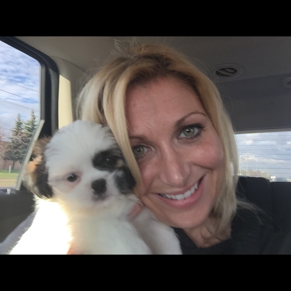 Meet your Posher, Jennifer